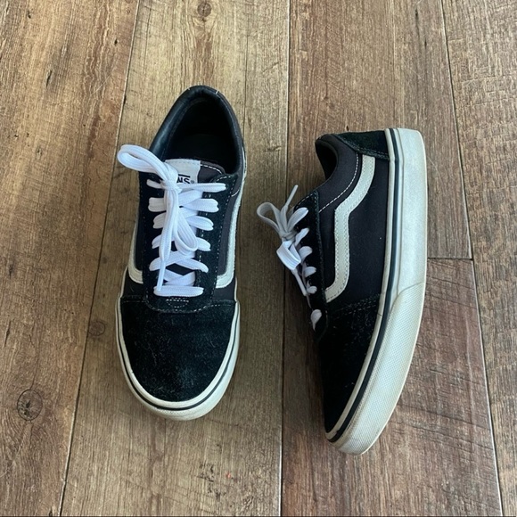 Vans black suede old Skool sneakers youth size 5 - Picture 3 of 5